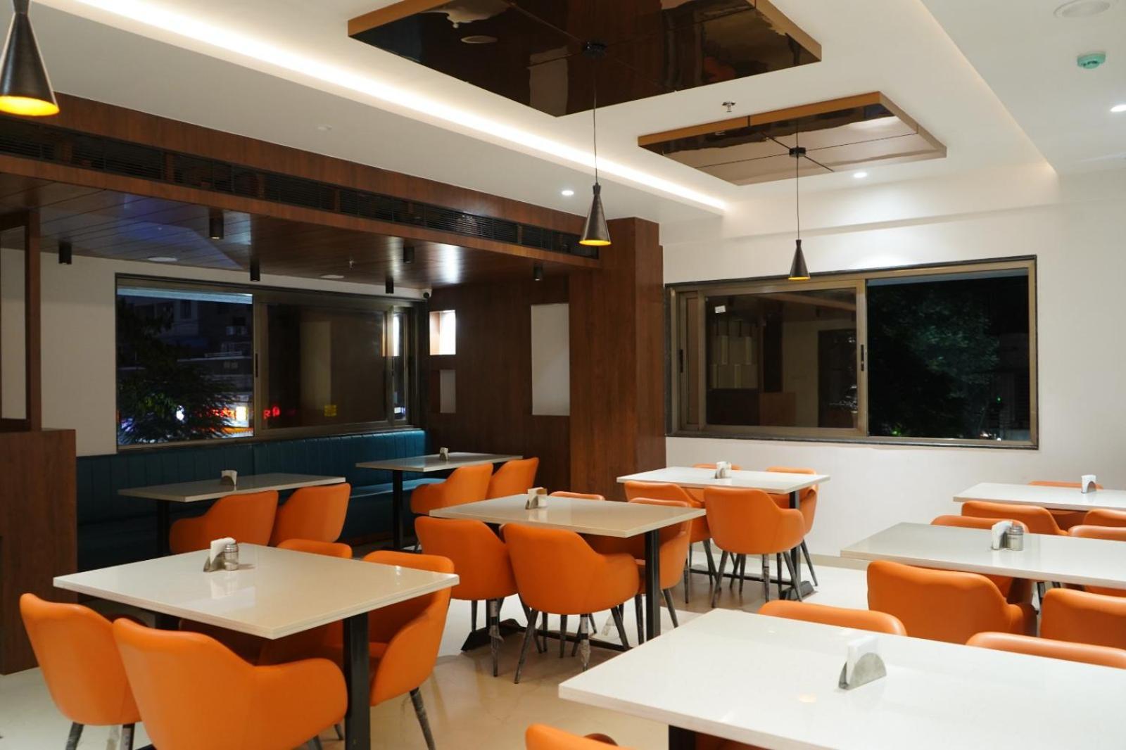 Hotel Drc Nashik Buitenkant foto