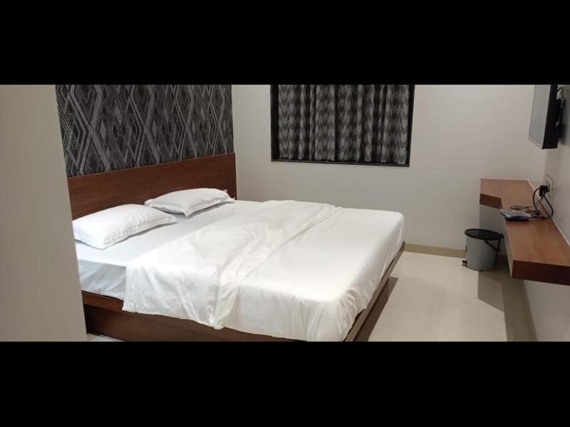 Hotel Drc Nashik Buitenkant foto